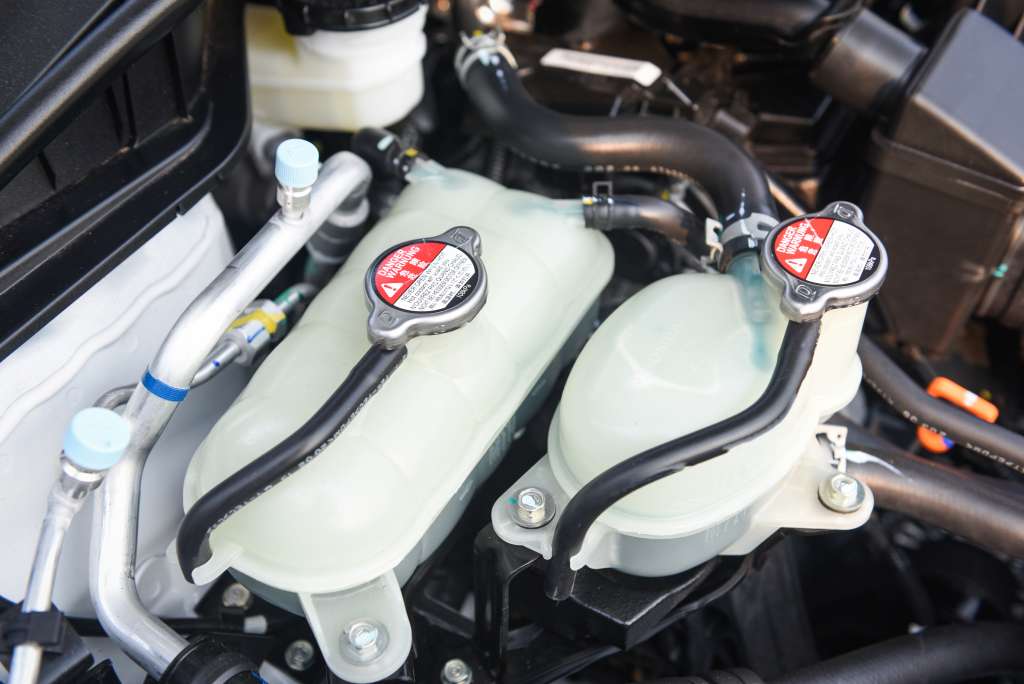 fuel systems in conventional vehicles